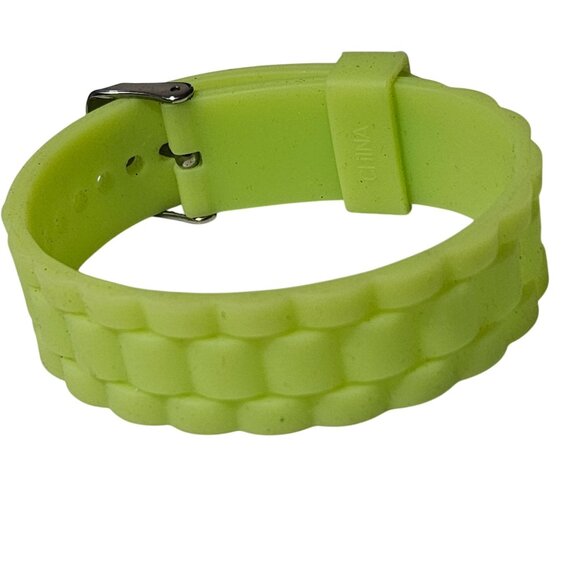 Retro Minimalist Neon Green Silicone Watch Band Textured Design 80s 90s Fashion - Picture 1 of 5